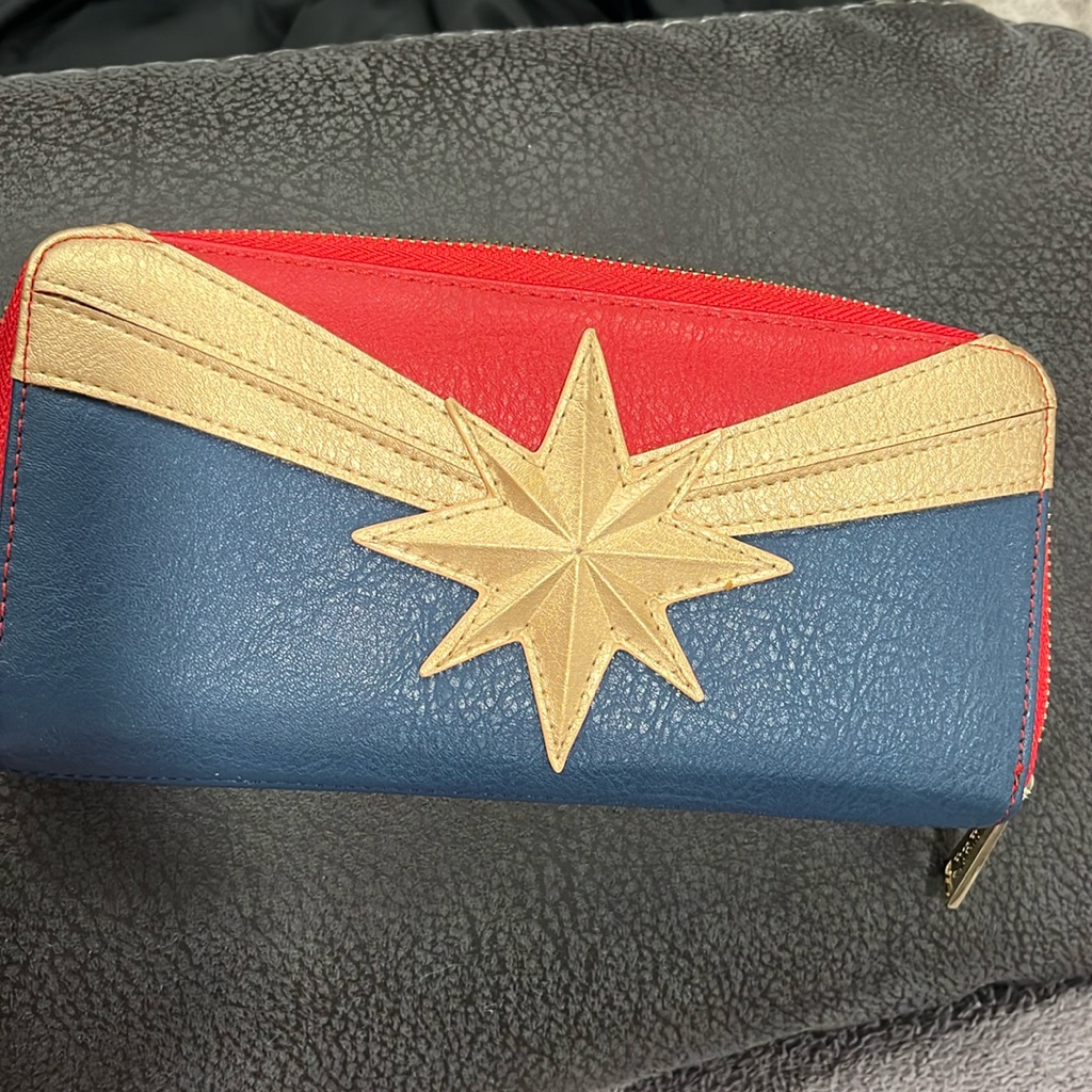 Loungefly Marvel “Captain Marvel” Clutch